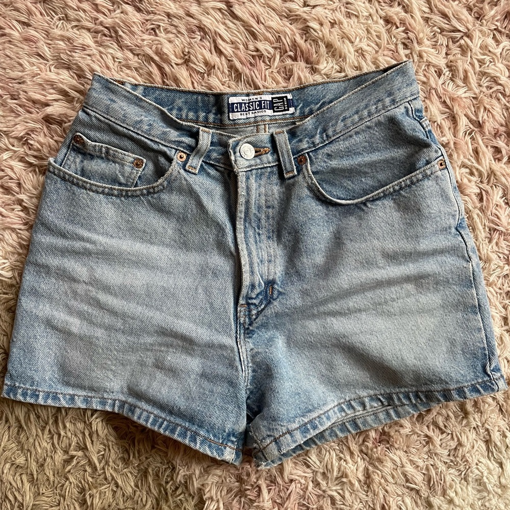 Vintage Gap Classic Fit Denim Shorts
